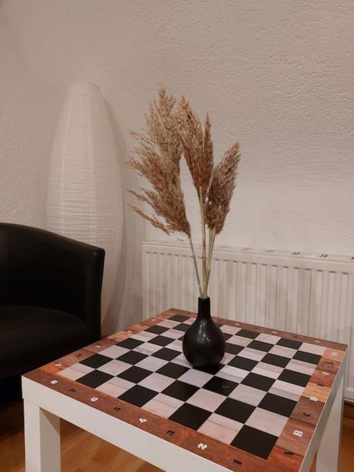 Rooftop Apartmens Ulm - Komfortable Neue Gemeinschaftsunterkunft Im Herzen Von Ulm - Raum 1 Bagian luar foto